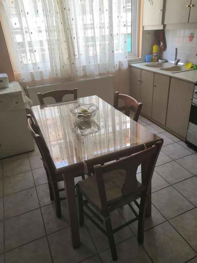 Beautiful And Cozy Appartment In Dafnh, Афіни Екстер'єр фото
