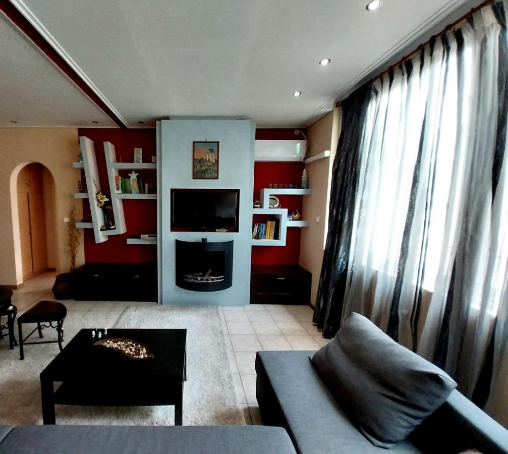 Beautiful And Cozy Appartment In Dafnh, Афіни Екстер'єр фото